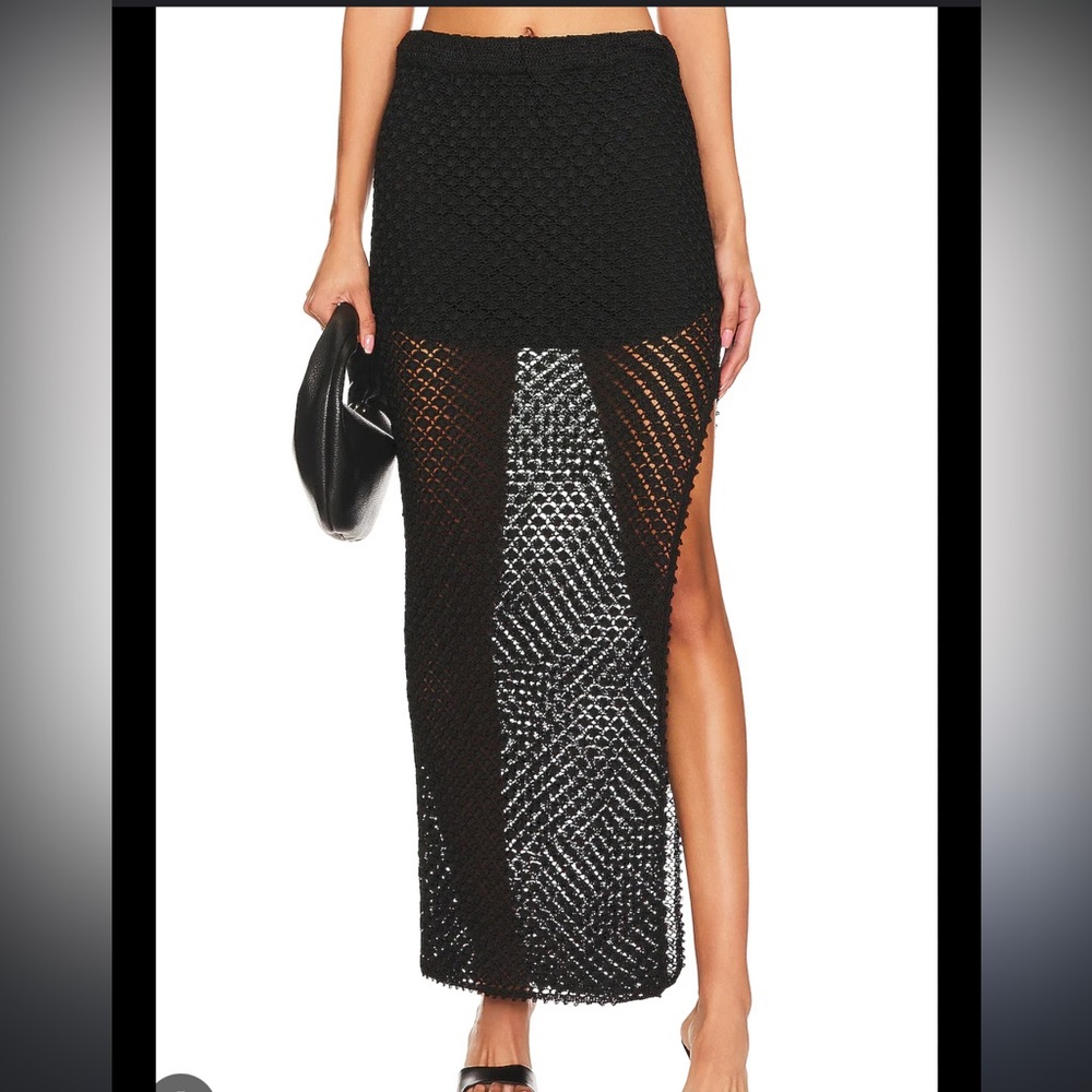 SEROYA sandy crochet skirt